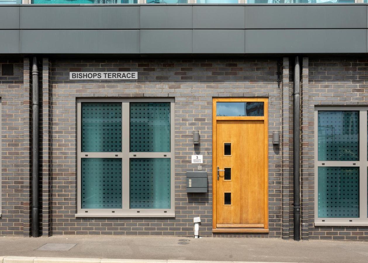 1 Bed Apartment - Redhill Central, Surrey, Gatwick #3 Exterior foto